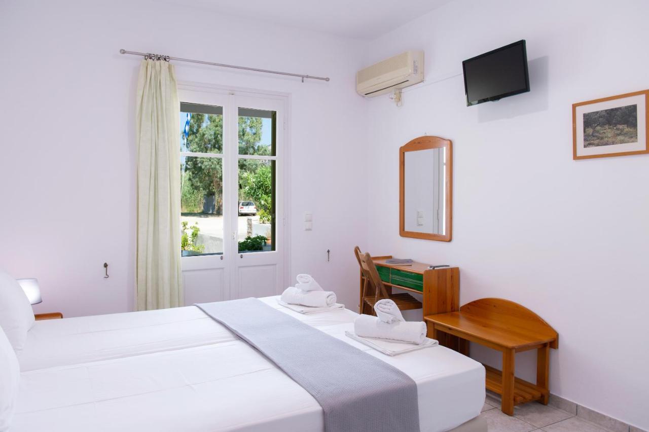 Morpheas Pension Rooms & Apartments Kamares  Exterior foto