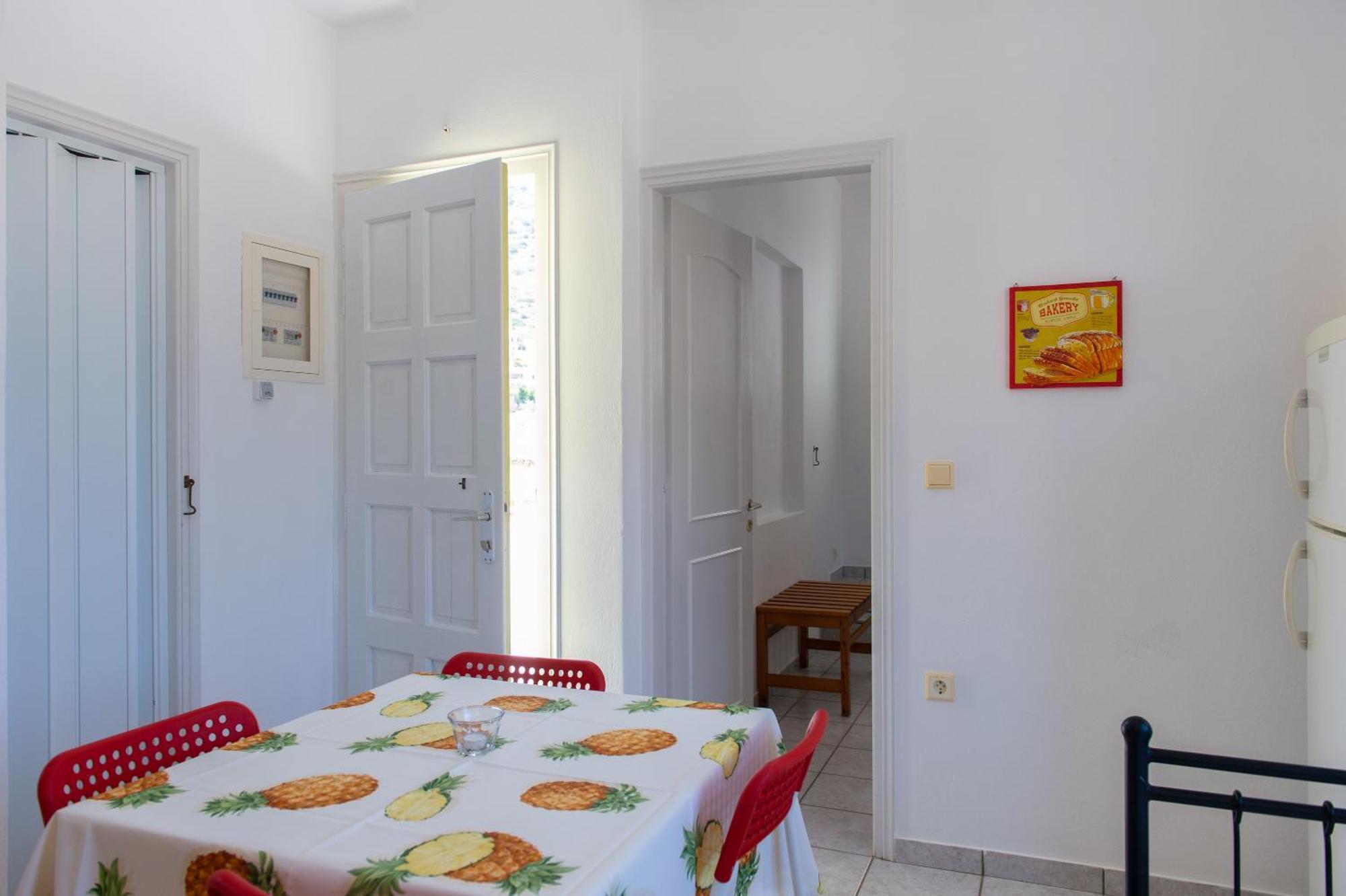 Morpheas Pension Rooms & Apartments Kamares  Zimmer foto